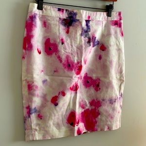 KENAR Short Pencil Skirt